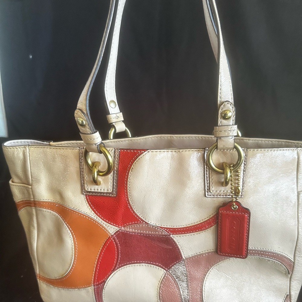 Coach Cream Leather Tote with Orange and Red Circular Patchwork - Picture 2 of 8
